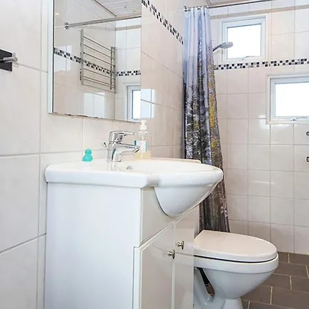 6 Person In Sydals-by Traum * Nedre Lysabild